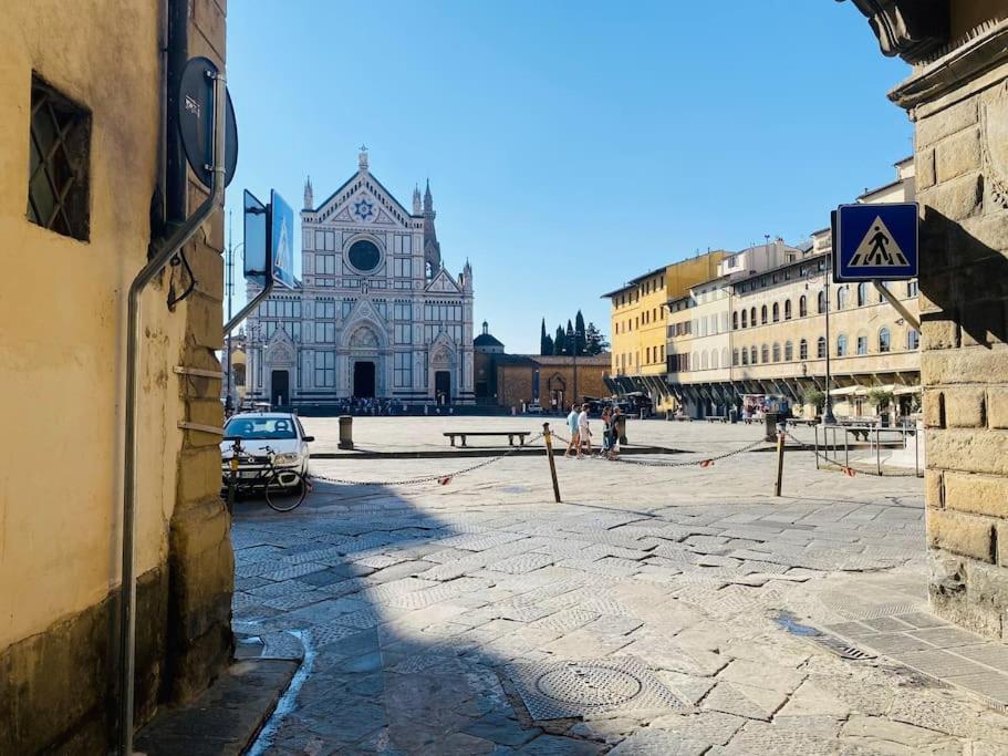 Amazing Apartment In Piazza Santa Croce Firenze Eksteriør billede