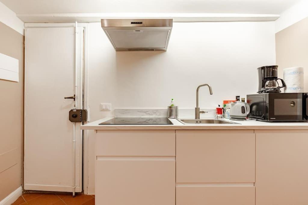 Amazing Apartment In Piazza Santa Croce Firenze Eksteriør billede