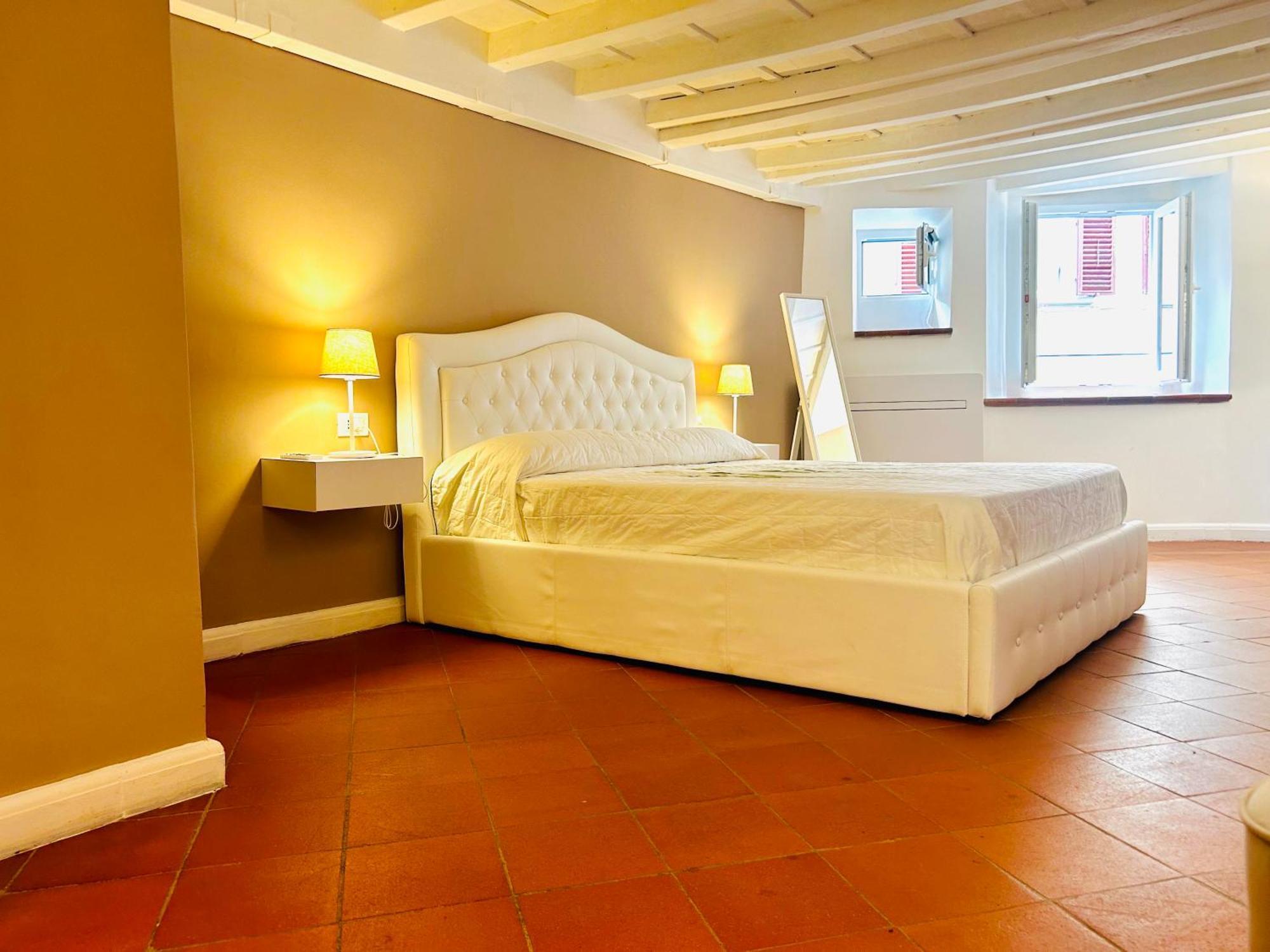 Amazing Apartment In Piazza Santa Croce Firenze Eksteriør billede